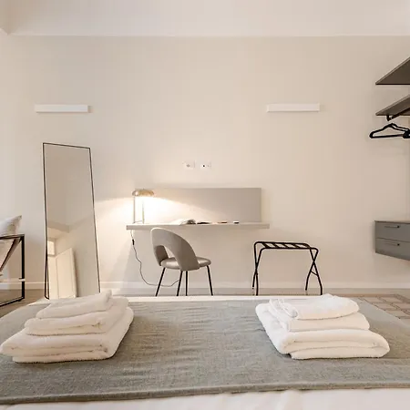 Zahir Apartment *